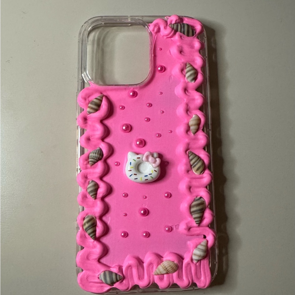 Cute hand made Iphone 16 Pro Max Case
